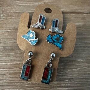 Western Turquoise Post Back Earrings New